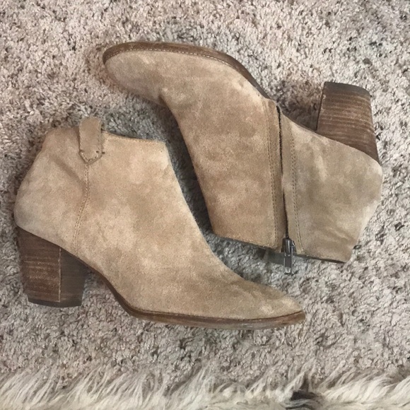 Madewell Shoes - Madewell Billie Booties